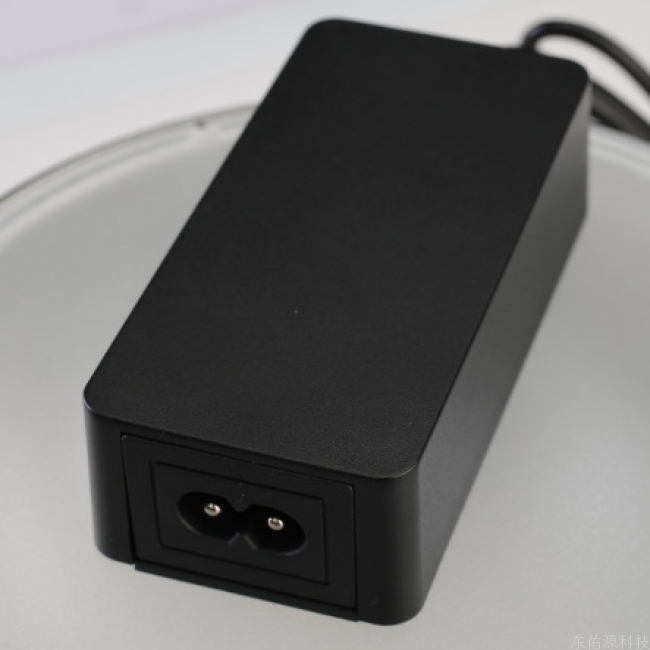 120W 午夜在线视频適配器